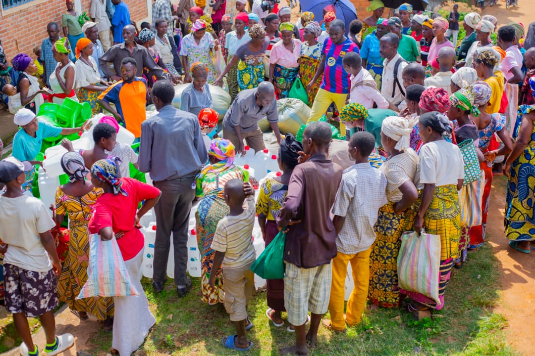Plantation de 10 000 arbres dans le bassin versant
